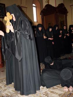 Фоторепортаж. "Отрекаюсь!"<br /> Фоторепортаж. "Отрекаюсь!"<br />