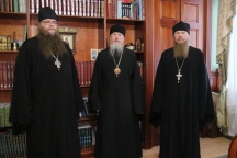 Аккредитационная группа Межведомственной комиссии по вопросам образования монашествующих посетила Хабаровскую епархию 6-7 ноября 2025 г. Аккредитационная группа Межведомственной комиссии по вопросам образования монашествующих посетила Хабаровскую епархию 6-7 ноября 2025 г.